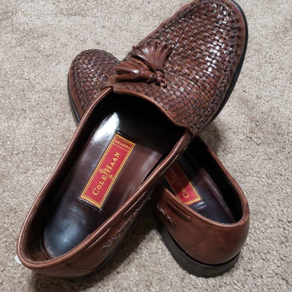 Cole haan tassle loafer leather woven brown
